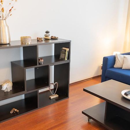 Spacious 2Br Dristor Apartment 布加勒斯特 外观 照片