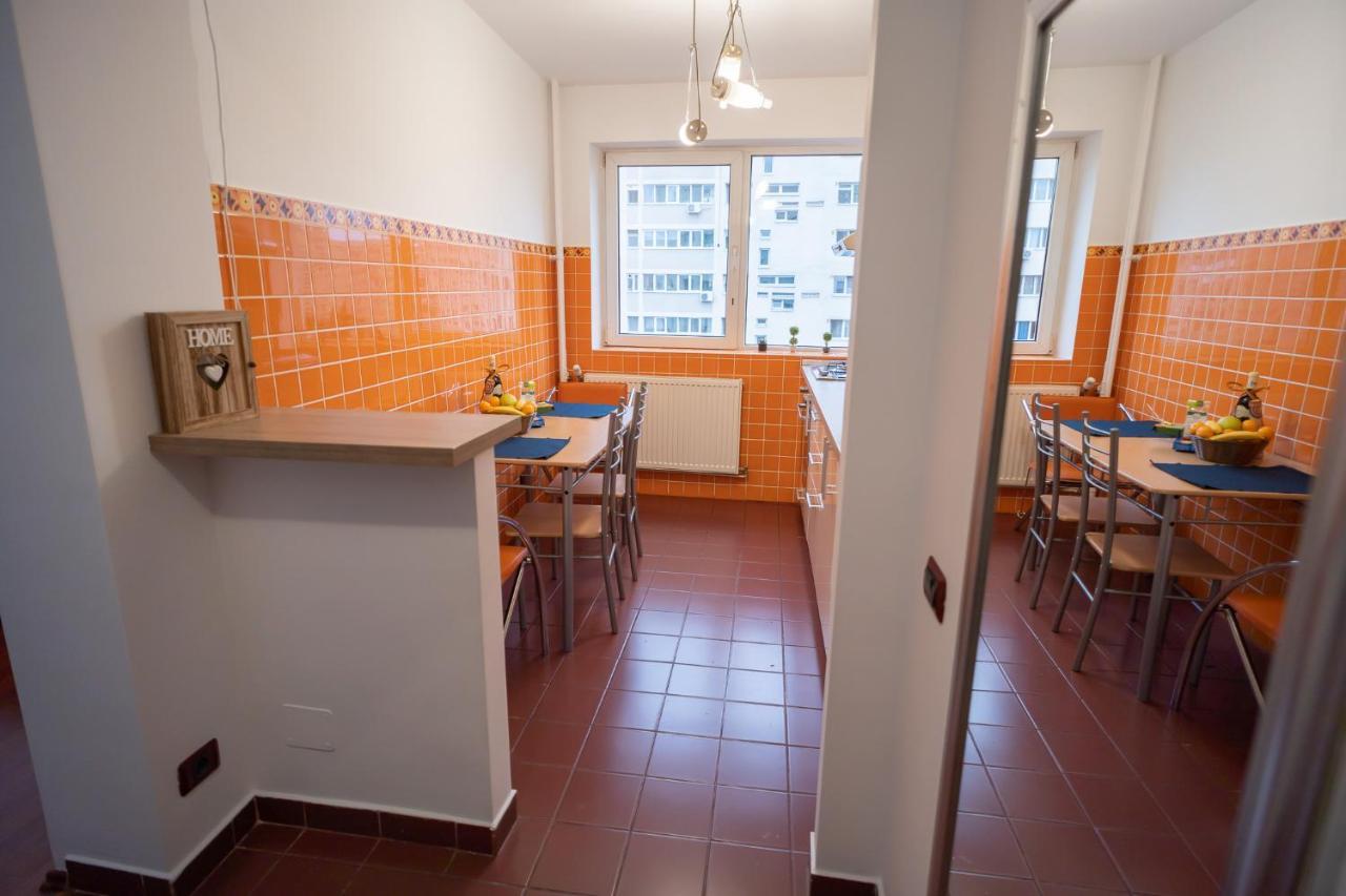 Spacious 2Br Dristor Apartment 布加勒斯特 外观 照片